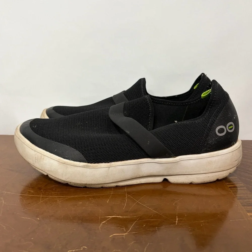 OOFOS OOmg Low Mesh Recovery Shoes Black White Women 11 Slip On Comfort Soft